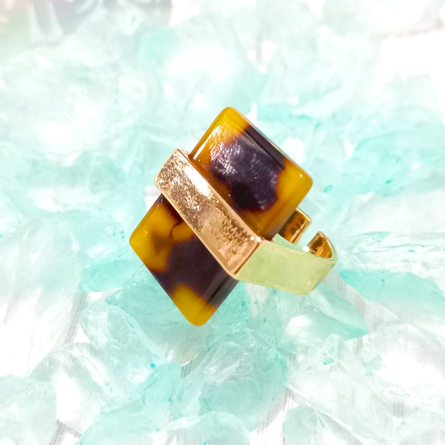 Anillo de carey con dorado